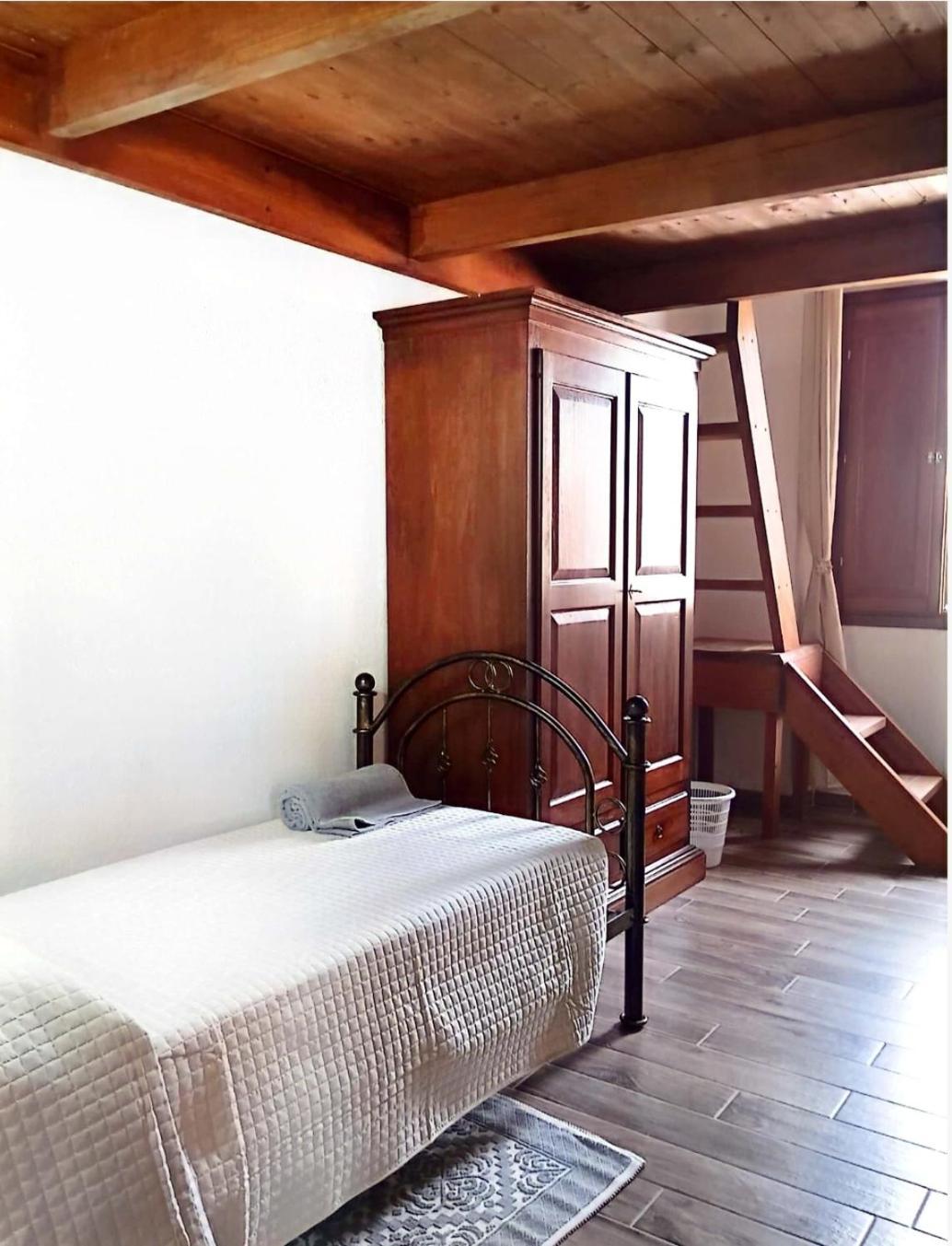 La Plaza Otel Ollolai Dış mekan fotoğraf