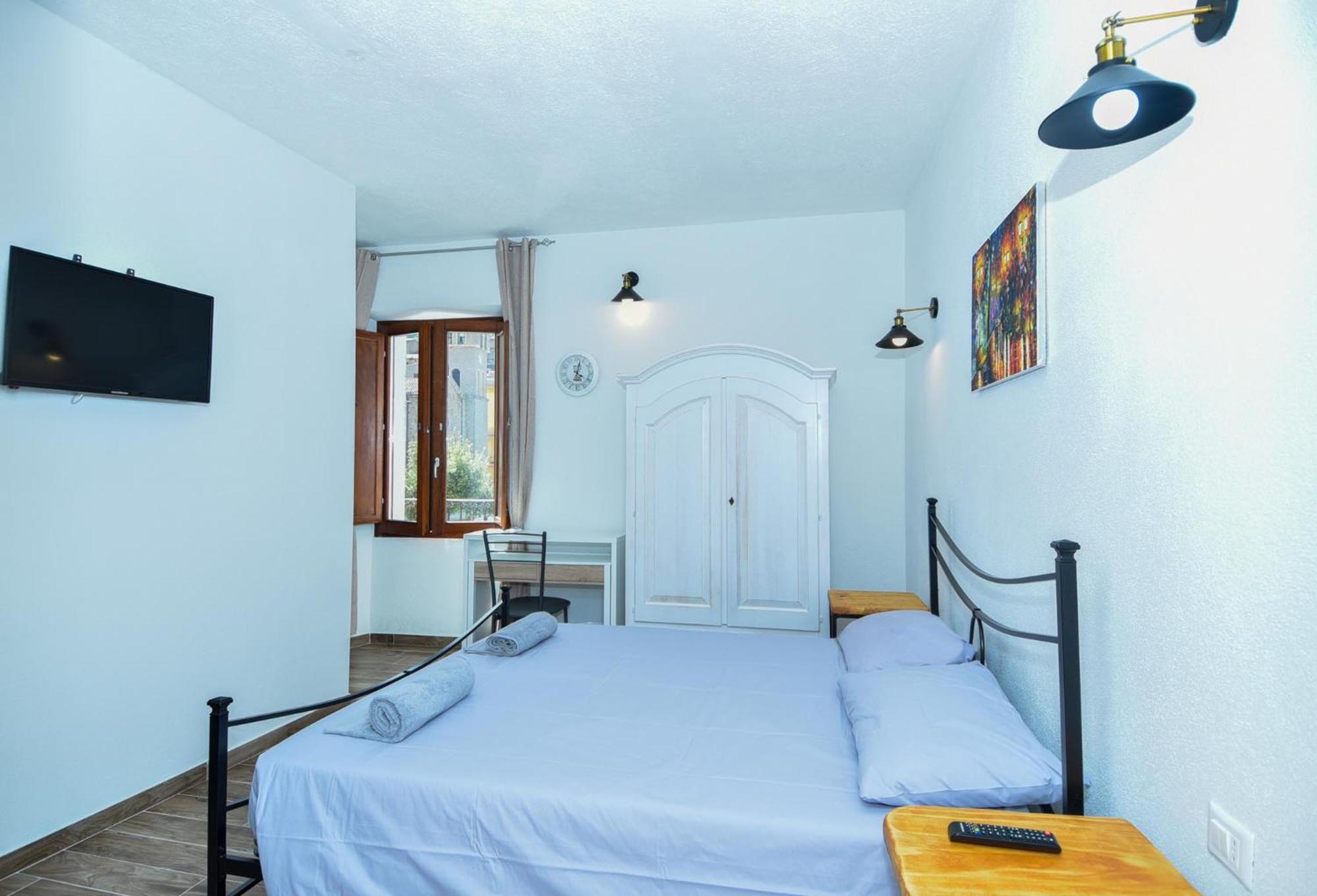 La Plaza Otel Ollolai Dış mekan fotoğraf